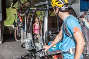 Fahrradtransport auf den Bergliften, Hochkoeing