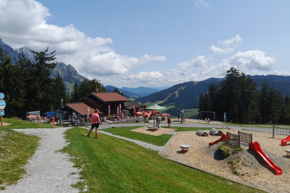 Refuge Gabhuel,Dienten am Hochkoenig