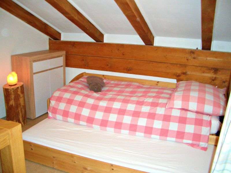 Selbhorn living room single bed and pull out bed, Haus Schneeberg