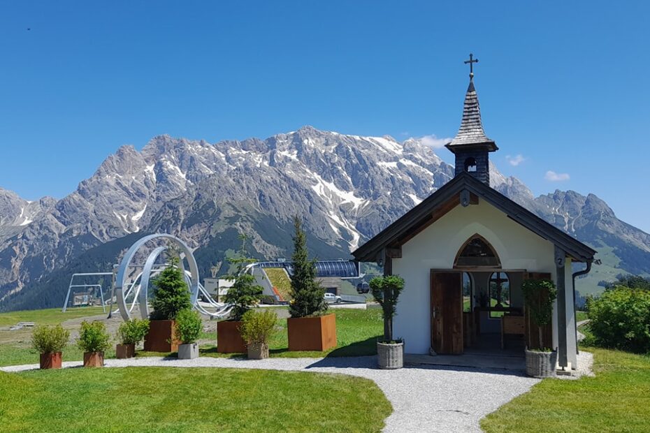 Été à l'église de Steinbock
