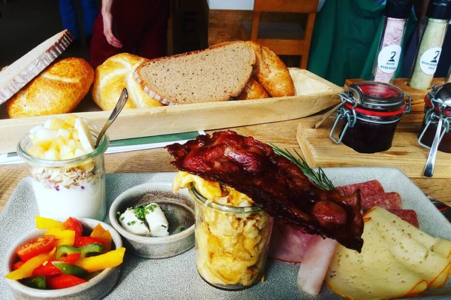 Petit déjeuner des skieurs de Steinbock